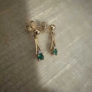 14K yellow gold Emerald diamond earrings